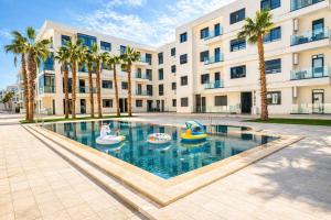 Elegant 2BR Apartment in Agadir Bay with Pool WiFi and Terrace 5 Min Walk to Beach