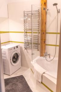 LUNA apartamenty - przestronny apartament nr 7 z widokiem - Góry Sowie - Jezioro