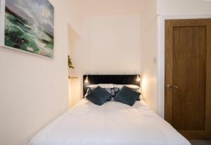 Modern Stay Near Swansea Uni & Singleton Hospital