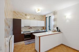 Olympus Apartment