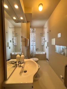 Azimut Apartment with parking