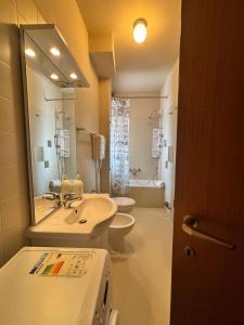 Azimut Apartment with parking