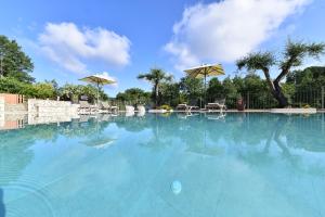 Luxury Villa Breeze with Private Pools