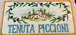 Tenuta Piccioni Relais,Pool and Spa