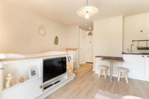 Newly studio apartment in a quiet residence