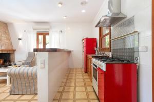 YourHouse Crestaix finca with pool