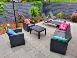 MODERN VILLA & PRIVATE GARDEN in Warsaw - Fully Renovated 2025