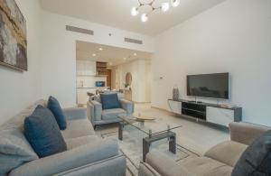 Vacay Lettings - Premium 2BHK, Burj Khalifa View, Downtown Dubai
