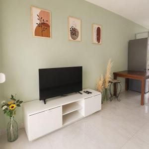 Meltemi apartment Polichrono