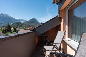 Charming Alpine Apt with View 5min to Interlaken Ost