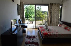 Leli Apartments