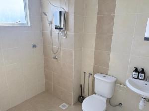 Bright Apartment in Klebang