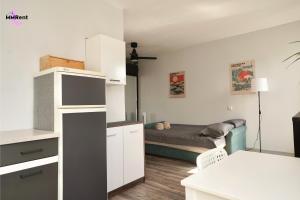 MMRent Hokusai Apartment - 10 minut spacerem do plaży i 2 minuty do przystanku tramwajowego