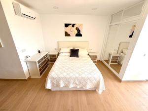 Cozy apartment near the sea