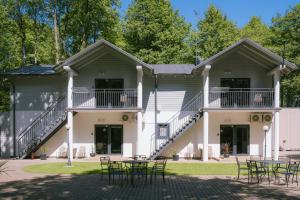 NEMIRSETA FOREST Apartments