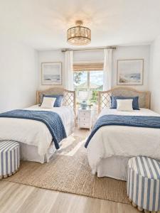 Dune Lakes Ltd 3 Vanity Fair Featured Cottages with Lakes, Dunes