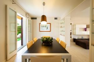 Frangipani Apartments