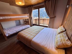Appartement LEtale, Chez francine