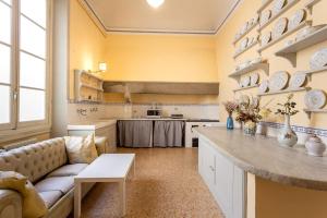 Renaissance Imperial Suite