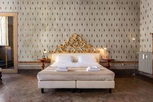 Renaissance Imperial Suite