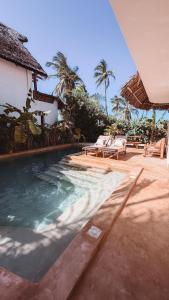 Villa Upendo with Private Pool and Ocean View Zanzibar