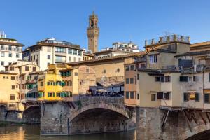 Stunning Apartment with View of Ponte Vecchio