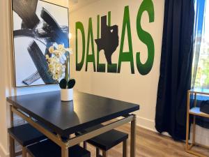 Comfortable 1 Bedroom Old East Dallas