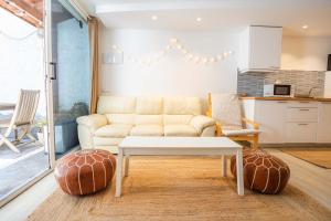 Magical Loft, Private Jacuzzi & Paradise Beach