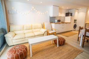 Magical Loft, Private Jacuzzi & Paradise Beach