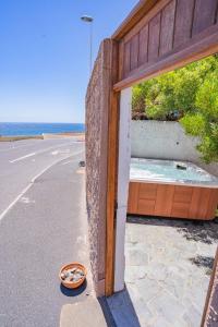 Magical Loft, Private Jacuzzi & Paradise Beach