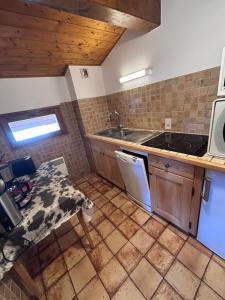 Appartement LEtale, Chez francine