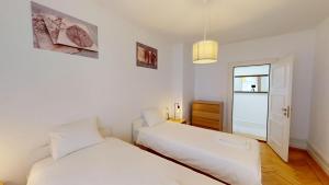 Central 2BR Apartment Zurich District 6 - Near City Centre