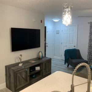 Villa del Sol Condo,inum