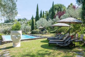 Enchanted Haven 2 Farmhouses with Pool