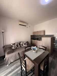 Belane Apartments