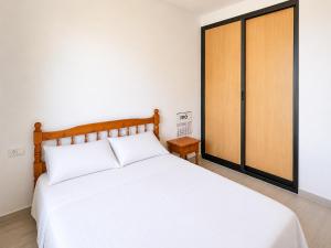 Turyva Tarongers 8 - Cozy Apartment with Terrace & Parking near Peñíscola Beach