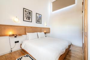2BR Canggu Villa - Private Pool & Billiards
