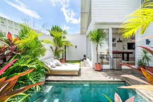 2BR Canggu Villa - Private Pool & Billiards