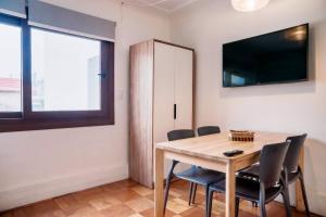 Modern Apartment - Providencia Urban Escape