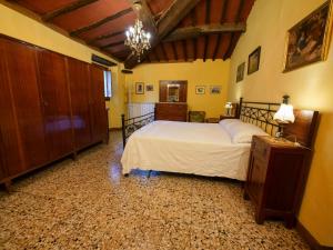 Country apartment in Borgo San Lorenzo
