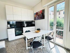 APPARTAMENTO IRIDE TOP FLOOR amazing lake view