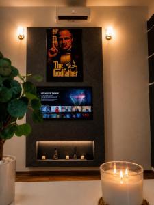 Rebeccas Noir Suite