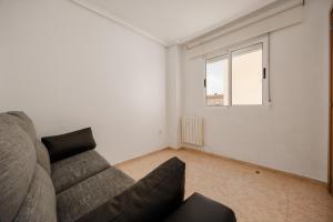 Central Torrevieja 3-Bed Apartment with Pool