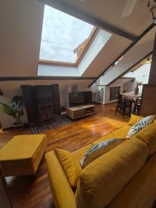 R2R - El Mirador Triplex reformado en Cimadevilla - 1C152