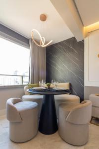 1902 - Studio Versace com design exclusivo, completo com ar condicionado e workspace - Próximo ao parque Ibirapuera