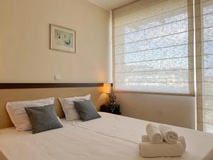 Beachfront Family Apartment for 8 Guests Obzor