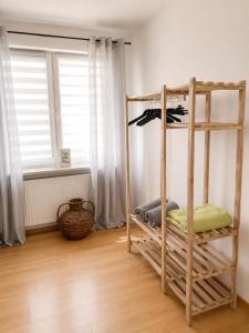 APARTMENT ON THE ROAD S-61