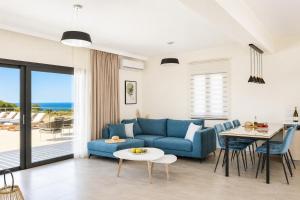 Villa Pinelopi Tria