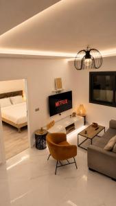 Modern Sea View Apartment
