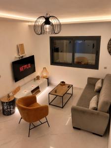 Modern Sea View Apartment